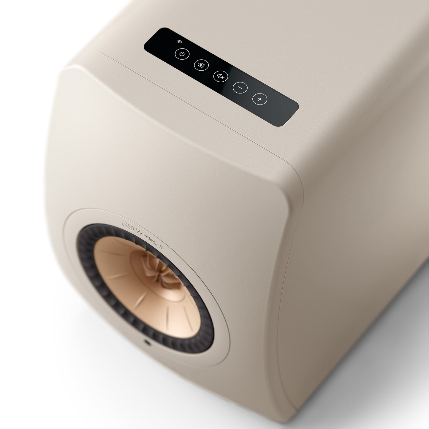 KEF LS50 Meta Sand Shell close up of top panel
