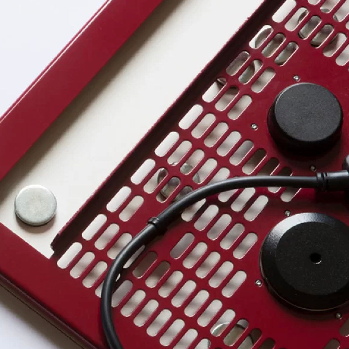 Amina Edge Invisible Speaker - Close Up