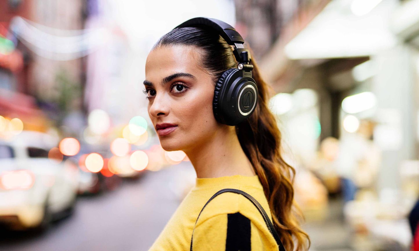 Audio Technica ATH-M50xBT2 - Up to 50 Hours of Continuous Use