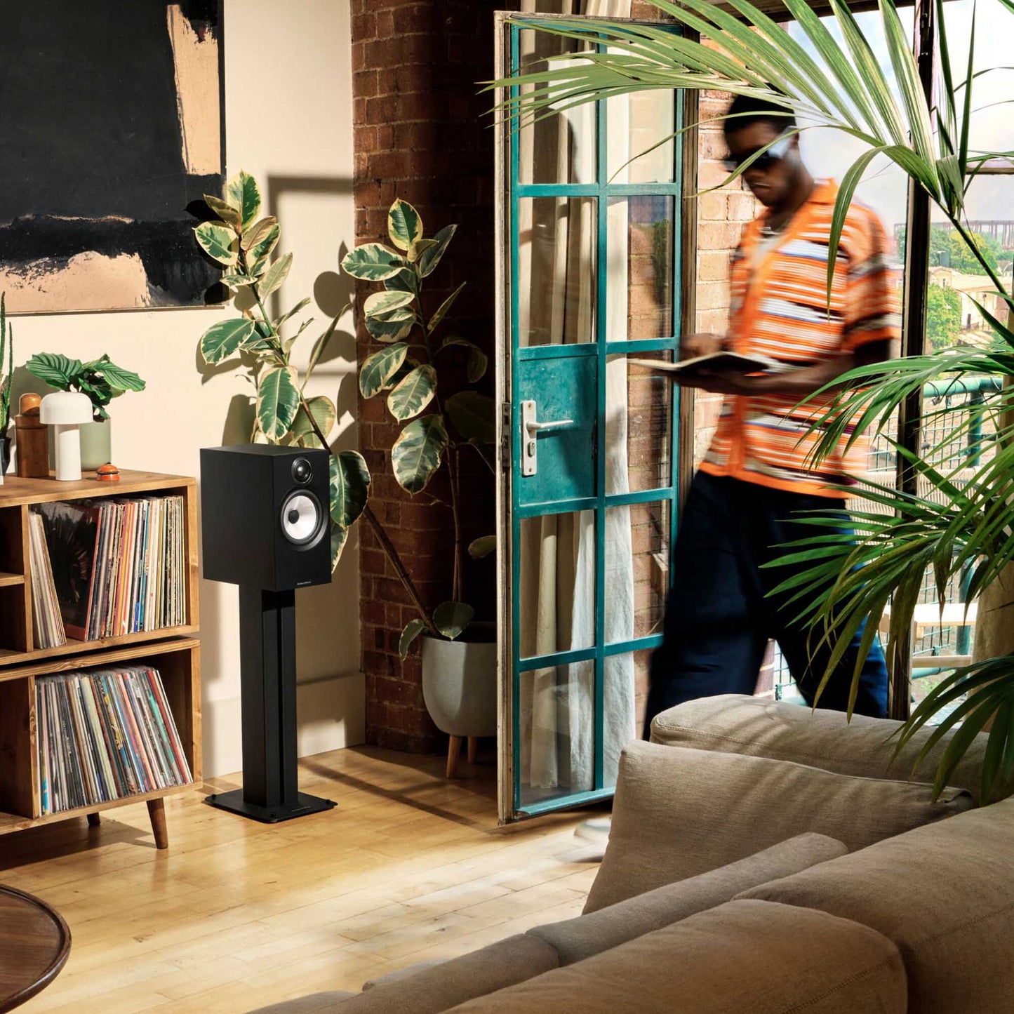 Bowers & Wilkins 606 S3 Speakers