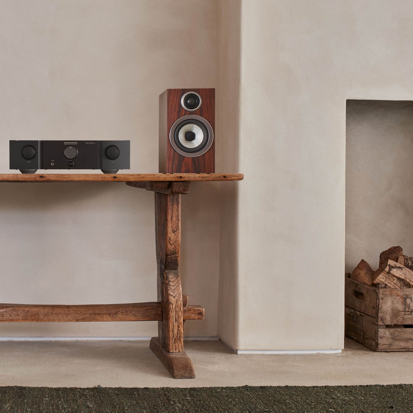 Bowers & Wilkins 707 S3 Speakers