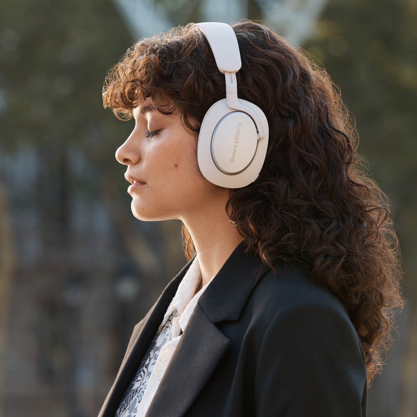 Bowers & Wilkins PX7 S2e Over-Ear Bluetooth Noise Cancelling Headphones
