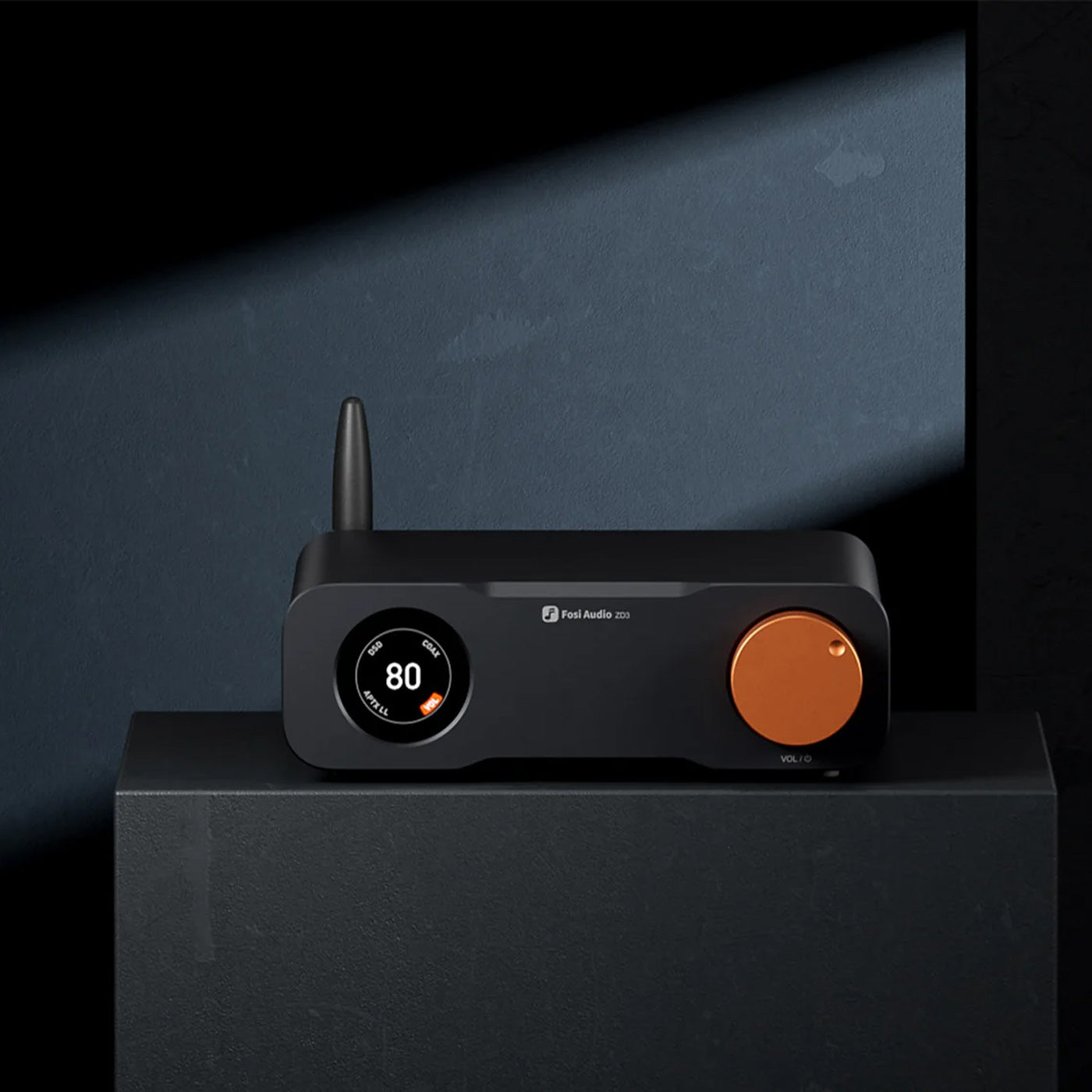 Fosi Audio ZD3 Desktop DAC Preamp with dark background
