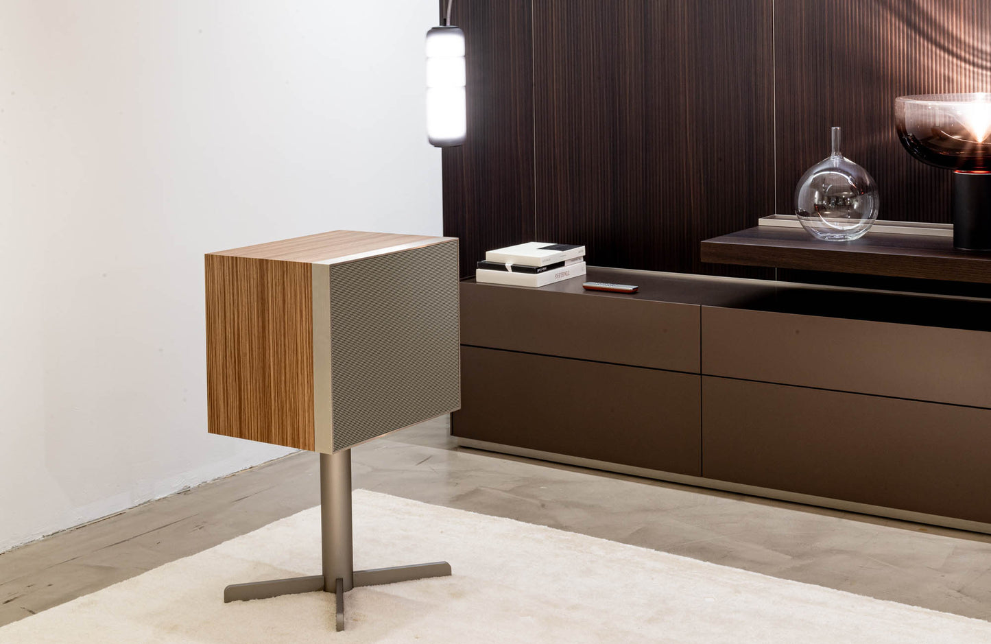 Geneva DeCon/XL Speaker