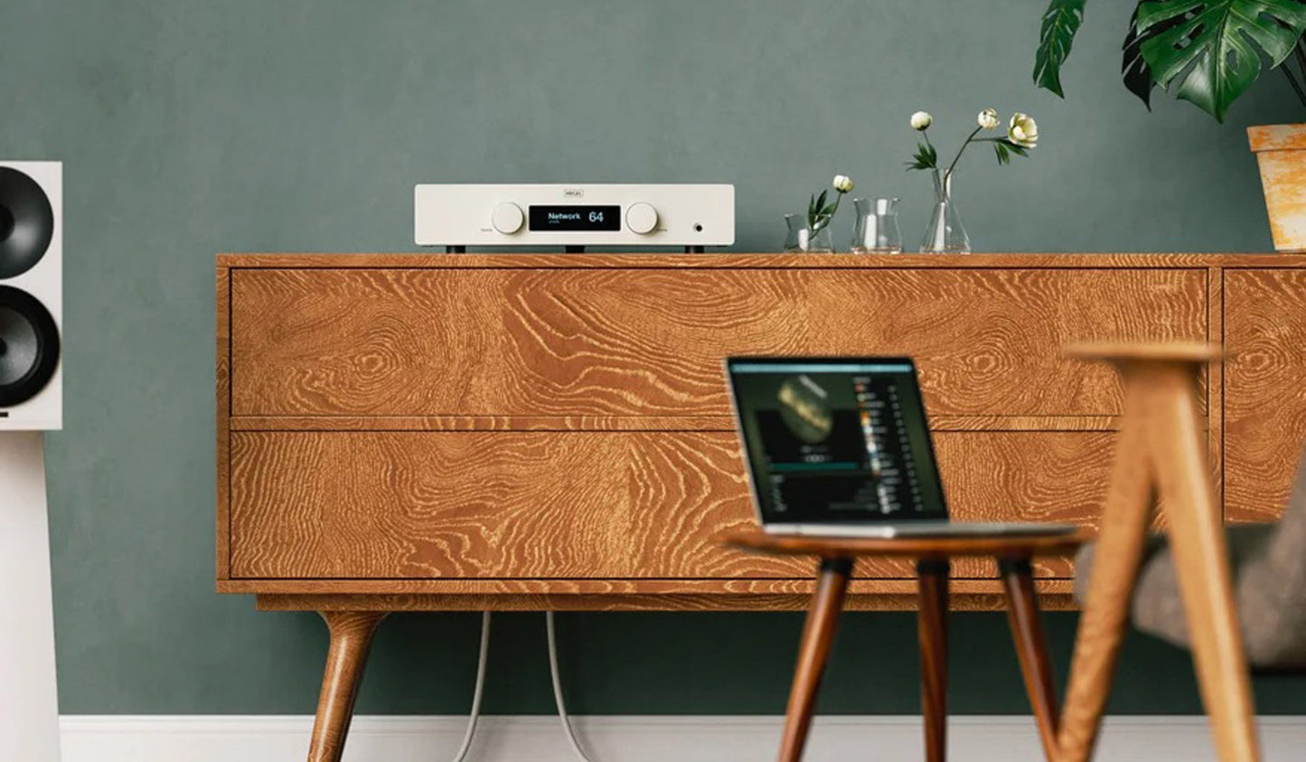 Hegel H120 Streaming Amplifier
