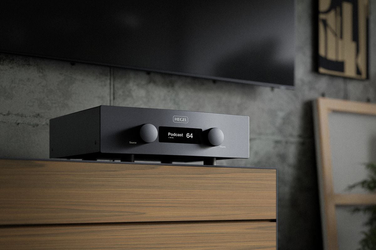 Hegel H400 Streaming Amplifier - Lifestyle