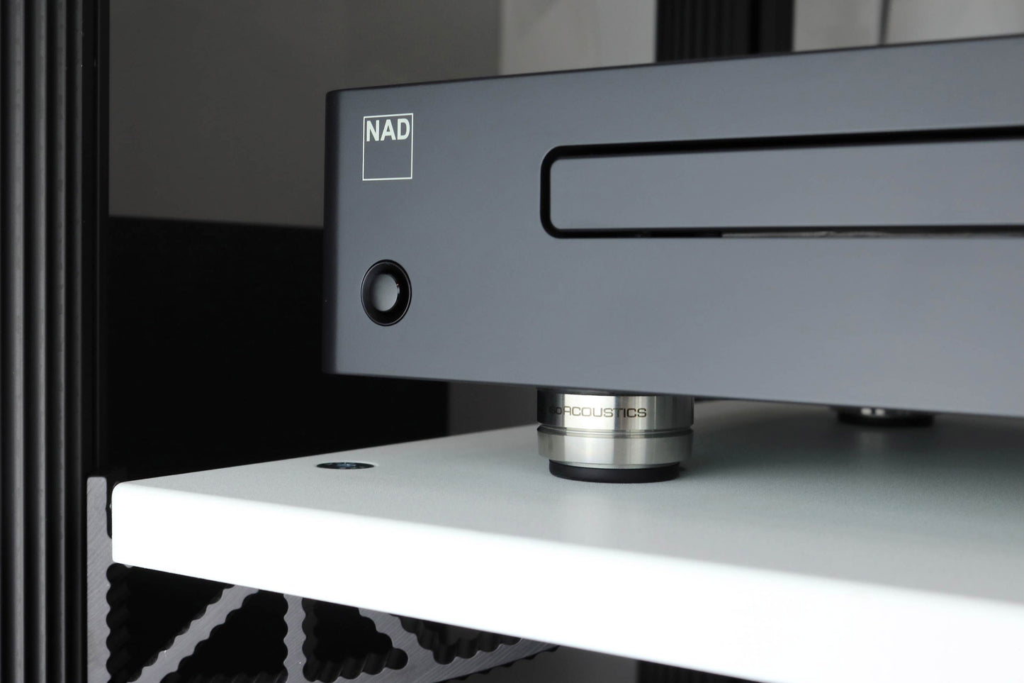 IsoAcoustics OREA Graphite