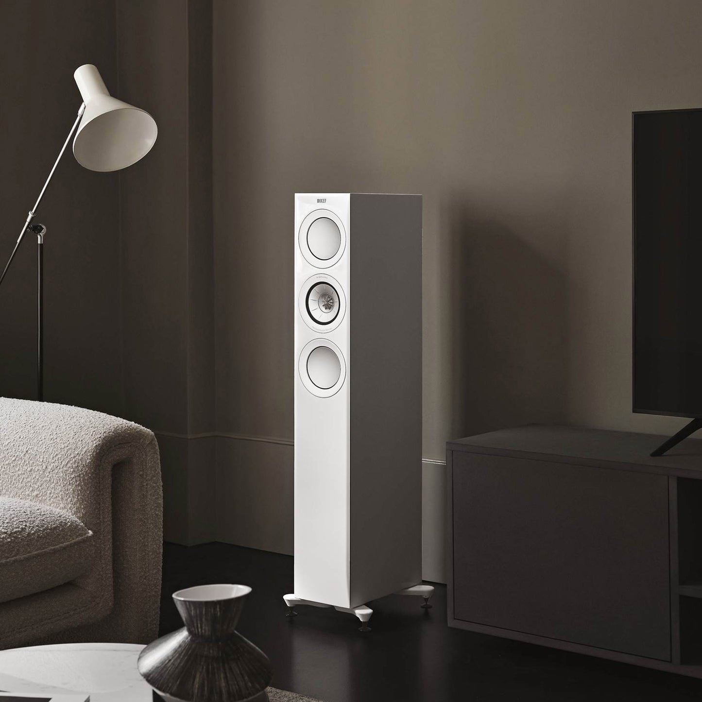 KEF R5 Meta Floorstanding Speakers
