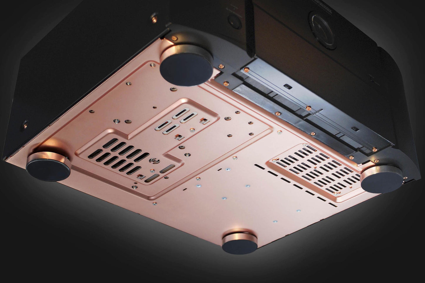 Marantz MM8077 - Underside View.