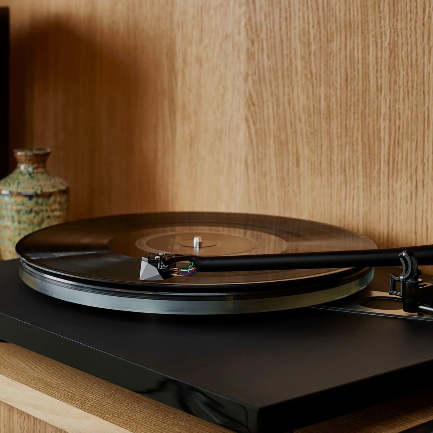Ortofon 2MR 78 Moving Magnet Cartridge - Lifestyle View
