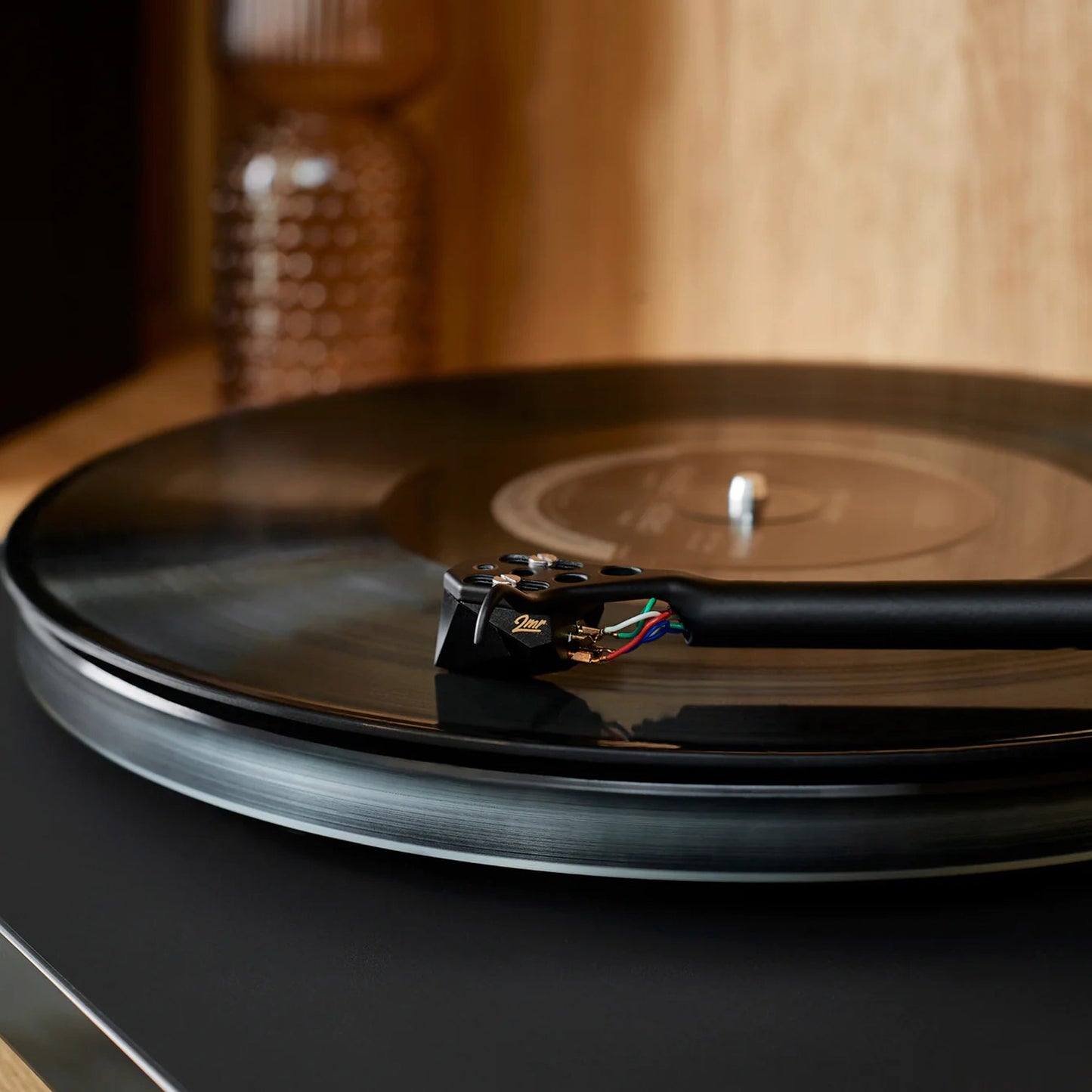 Ortofon 2MR Black Moving Magnet Cartridge for Rega Turntables