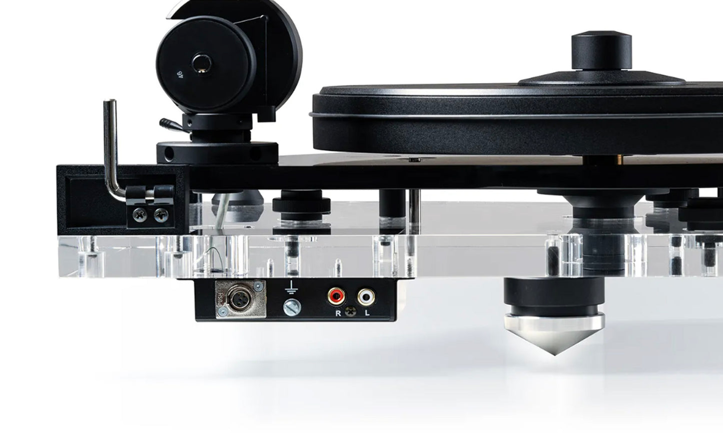 Project 6PerspeX Balanced Turntable - Close Up