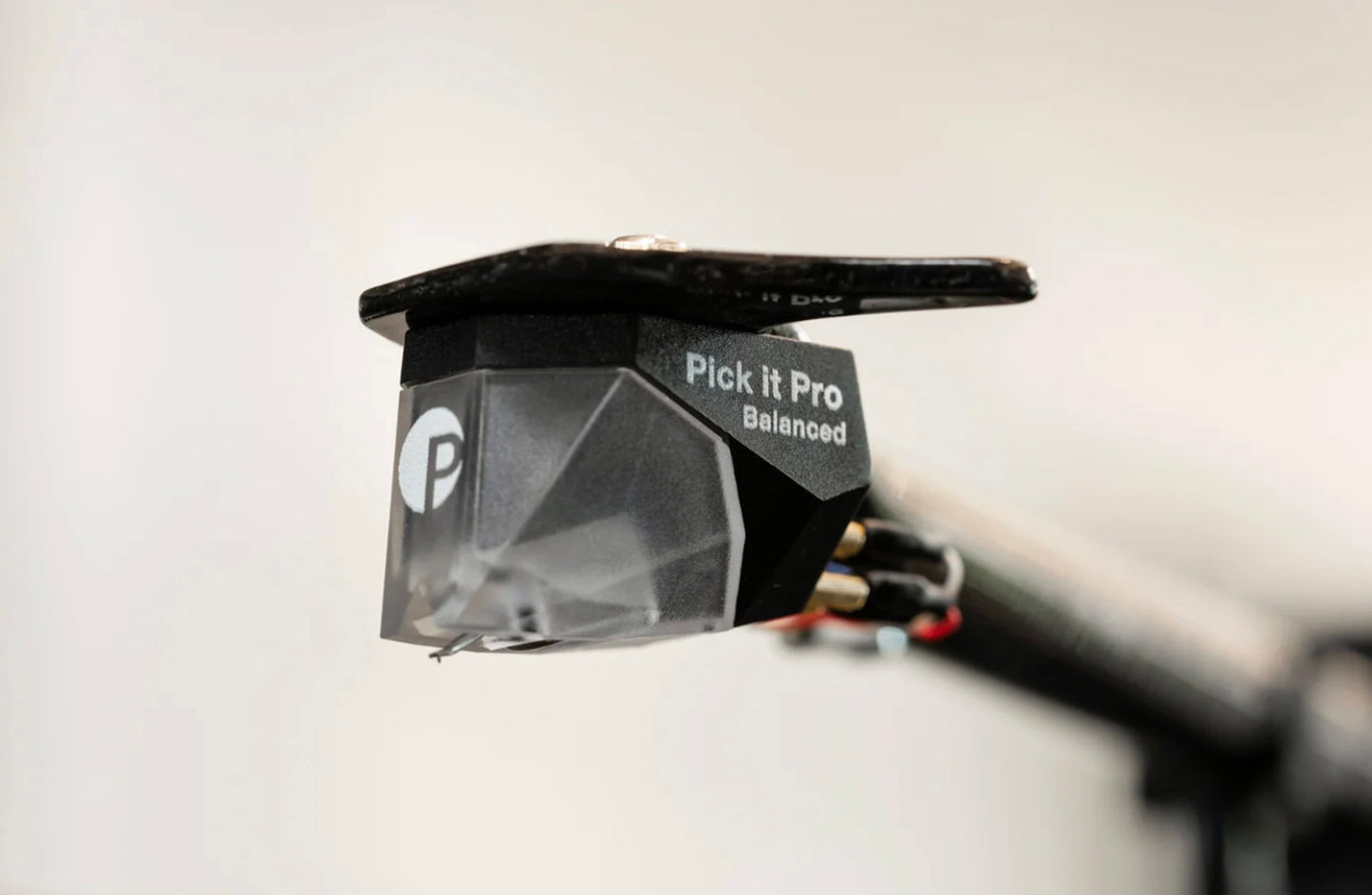 Pro-Ject Pick It Pro Balanced Moving Magnet Cartridge on tonearm