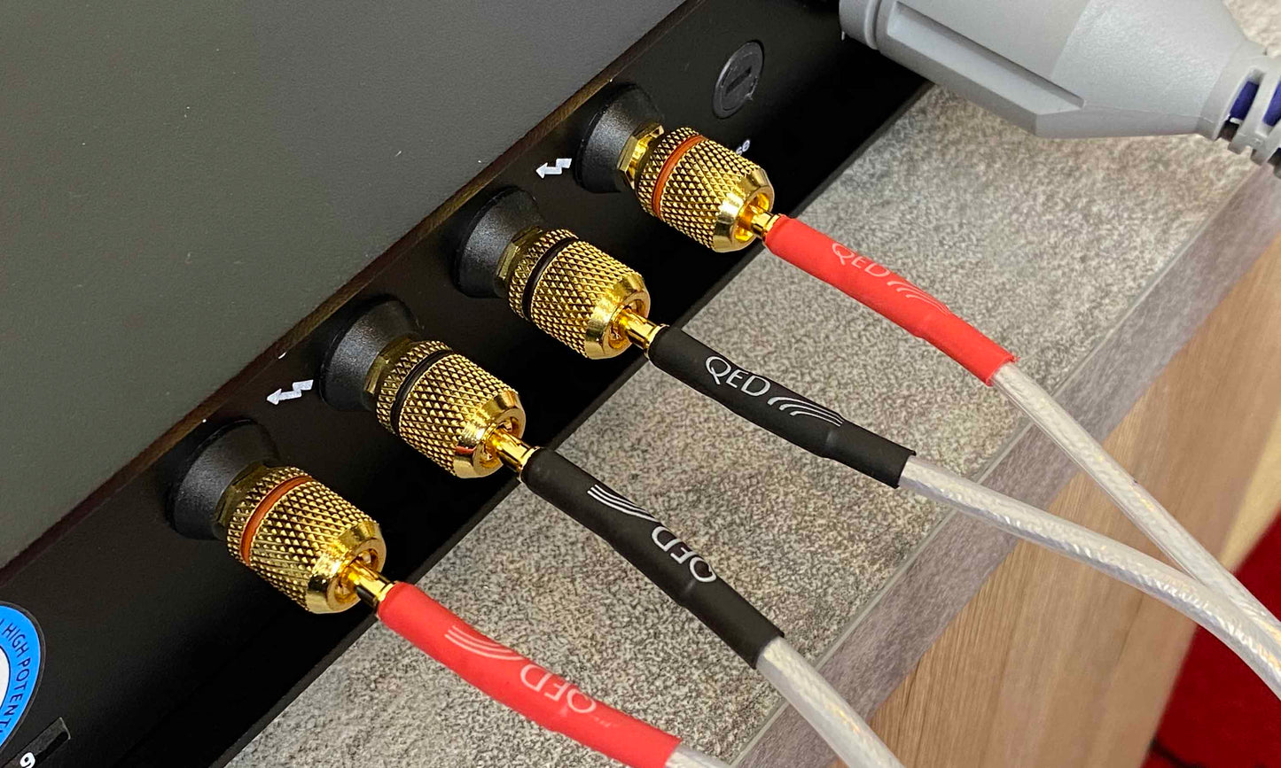 QED XT25 Speaker Cable - Easy to install in most good amplifiers/receivers