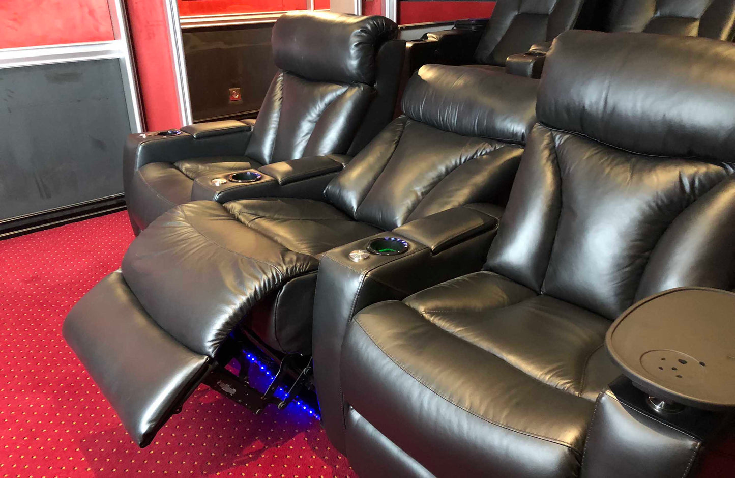 RowOne Carmel C205C 5-Seater Cinema Chairs