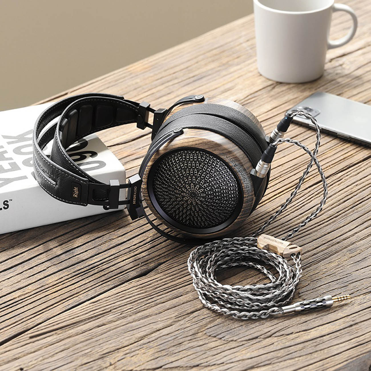 Sivga Sendy Audio Peacock Headphones