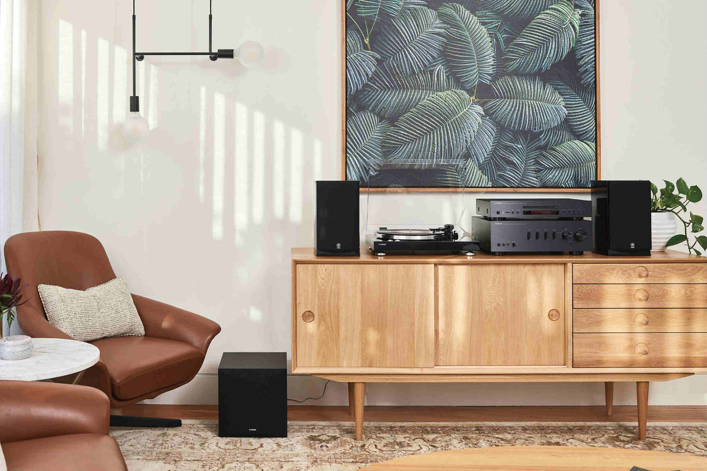 Yamaha TT-S303 - Living Room