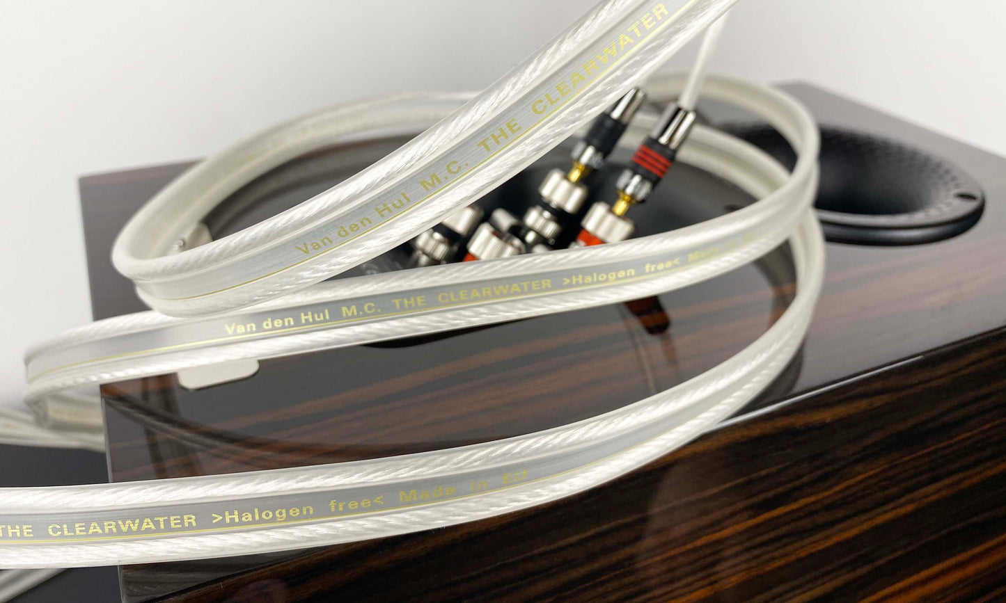 Van den Hul The Clearwater speaker cable terminated with QED AirLoc Metal banana plugs