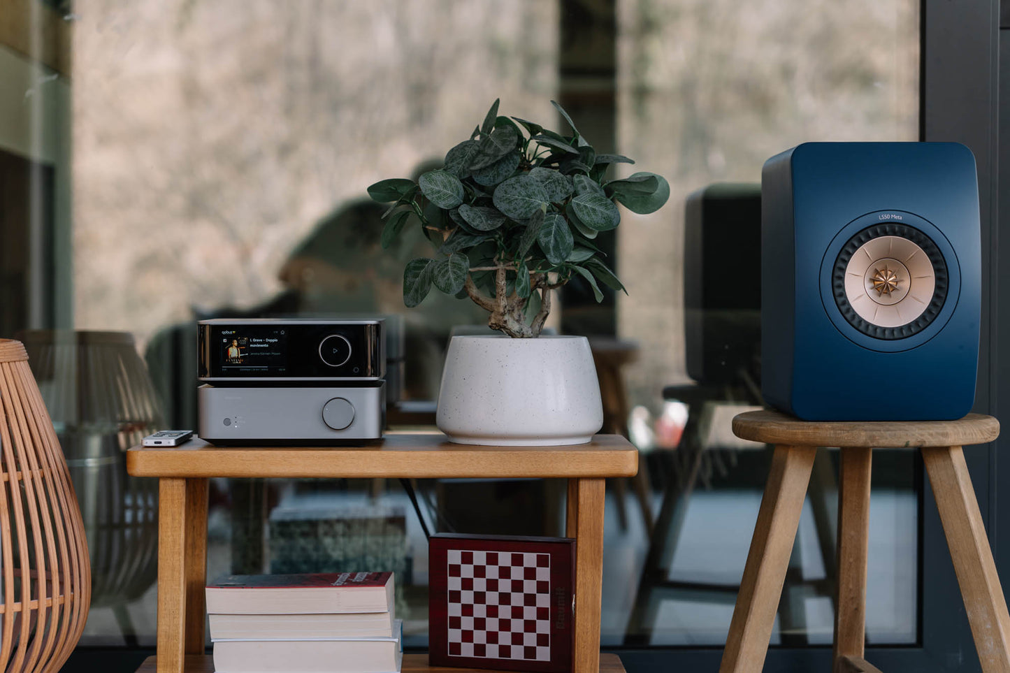 WiiM Ultra Vibelink Streaming Amplifier Combo - Lifestyle