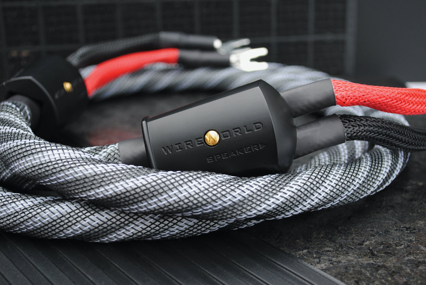 WireWorld Platinum Eclipse 10 Factory Terminated Speaker Cable