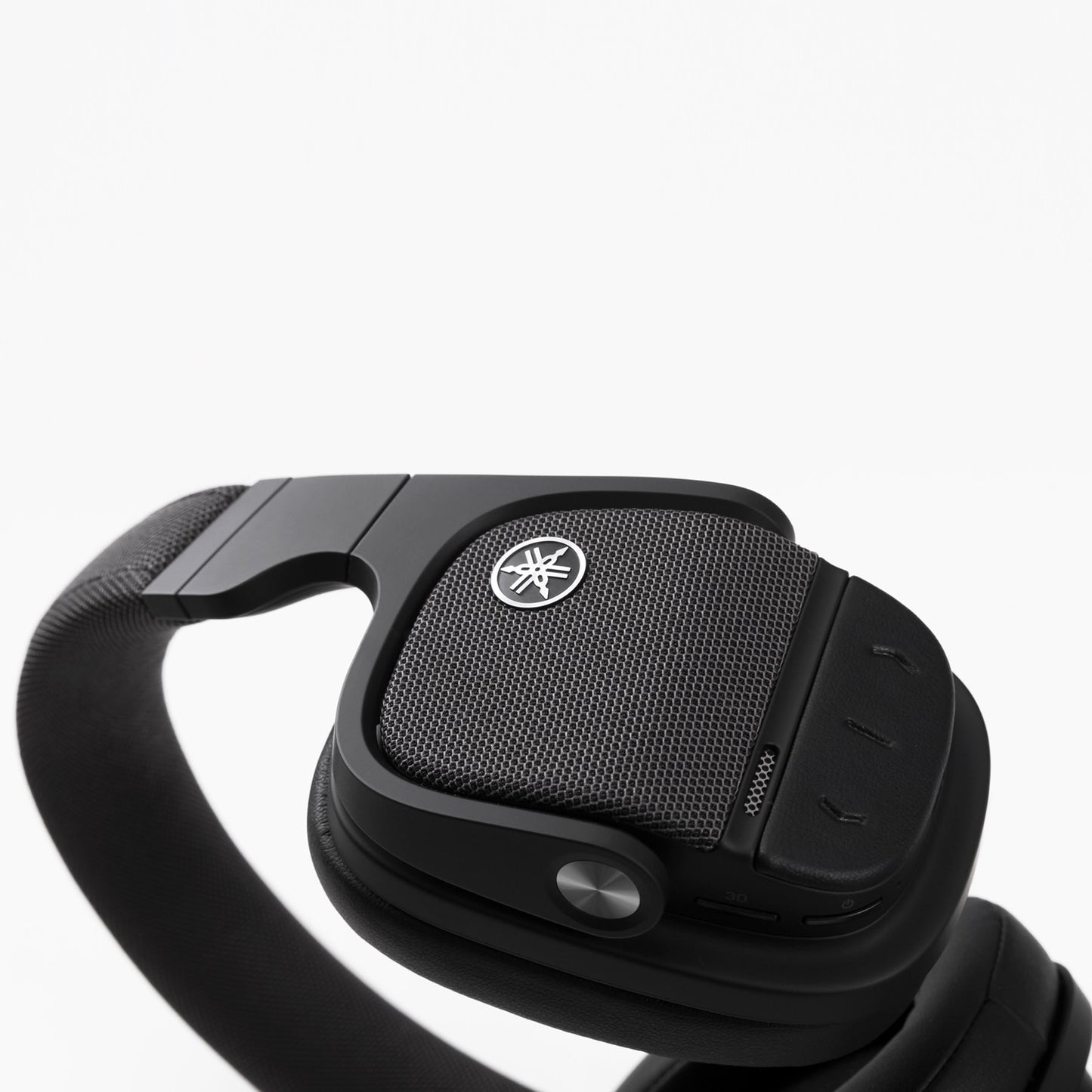 Yamaha YH-L700A Noise Cancelling Headphones