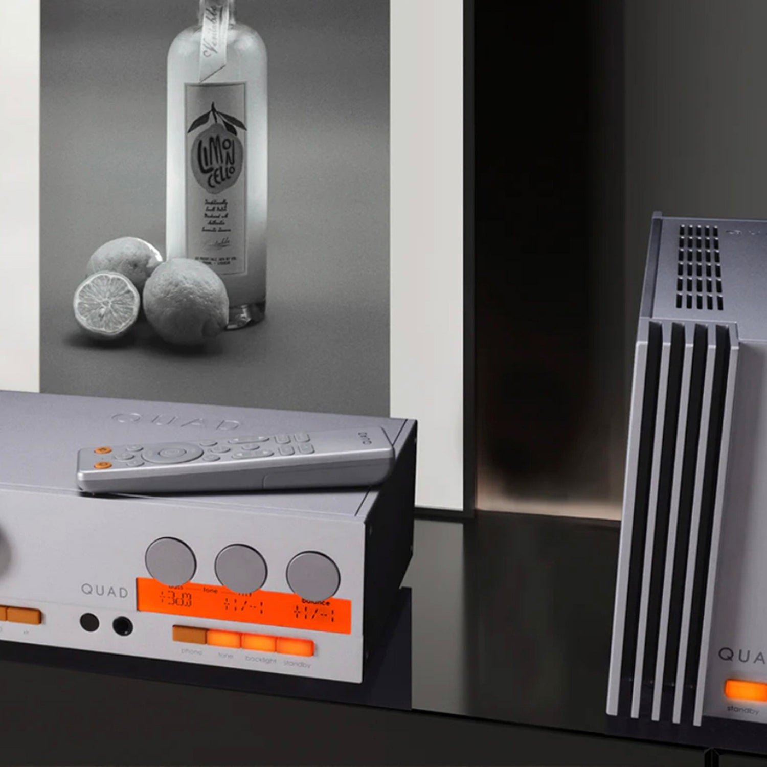 Pre/Power Amps