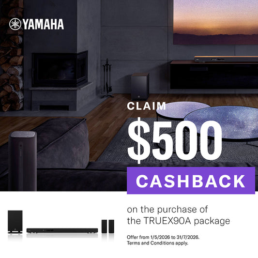 Living room setup with Yamaha audio equipment and a cashback offer for the TRUEX90A package.