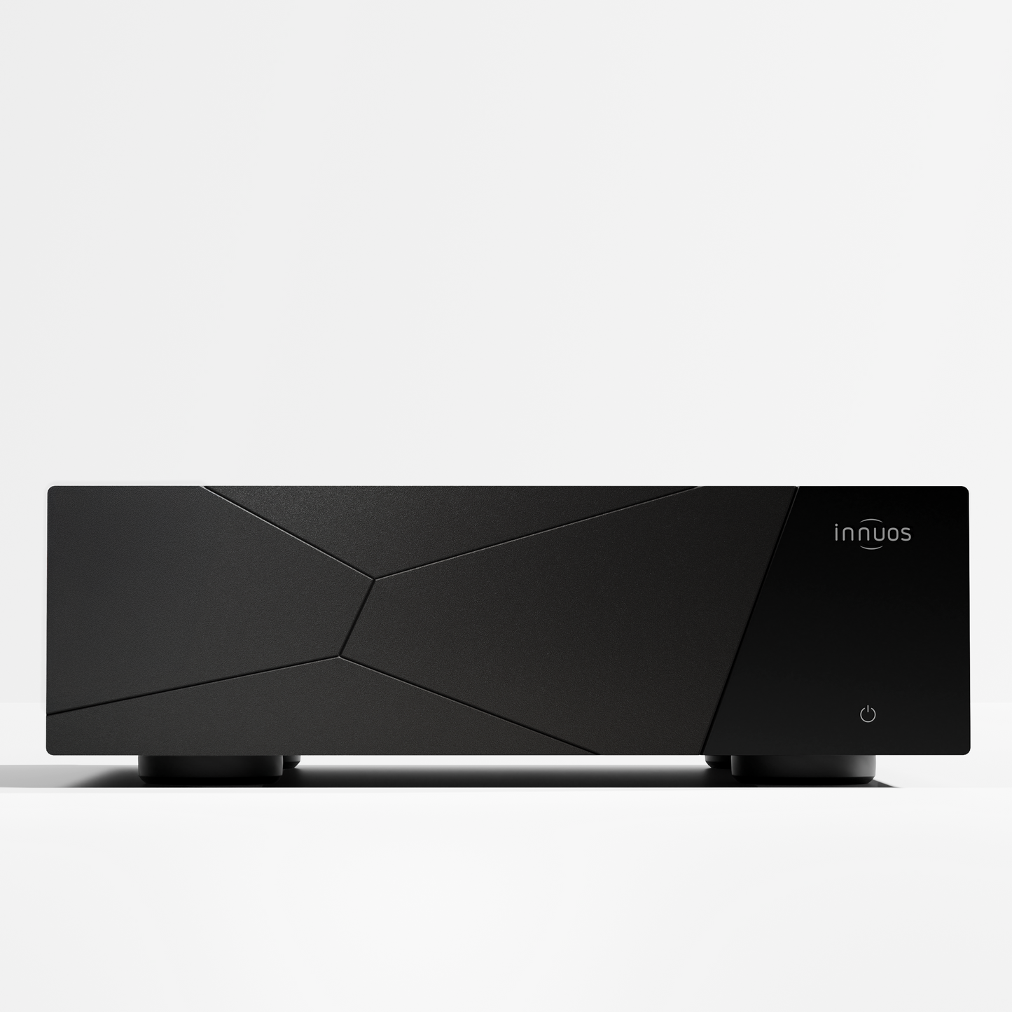 Front view of Innuos STREAM1 Music Streamer/Server