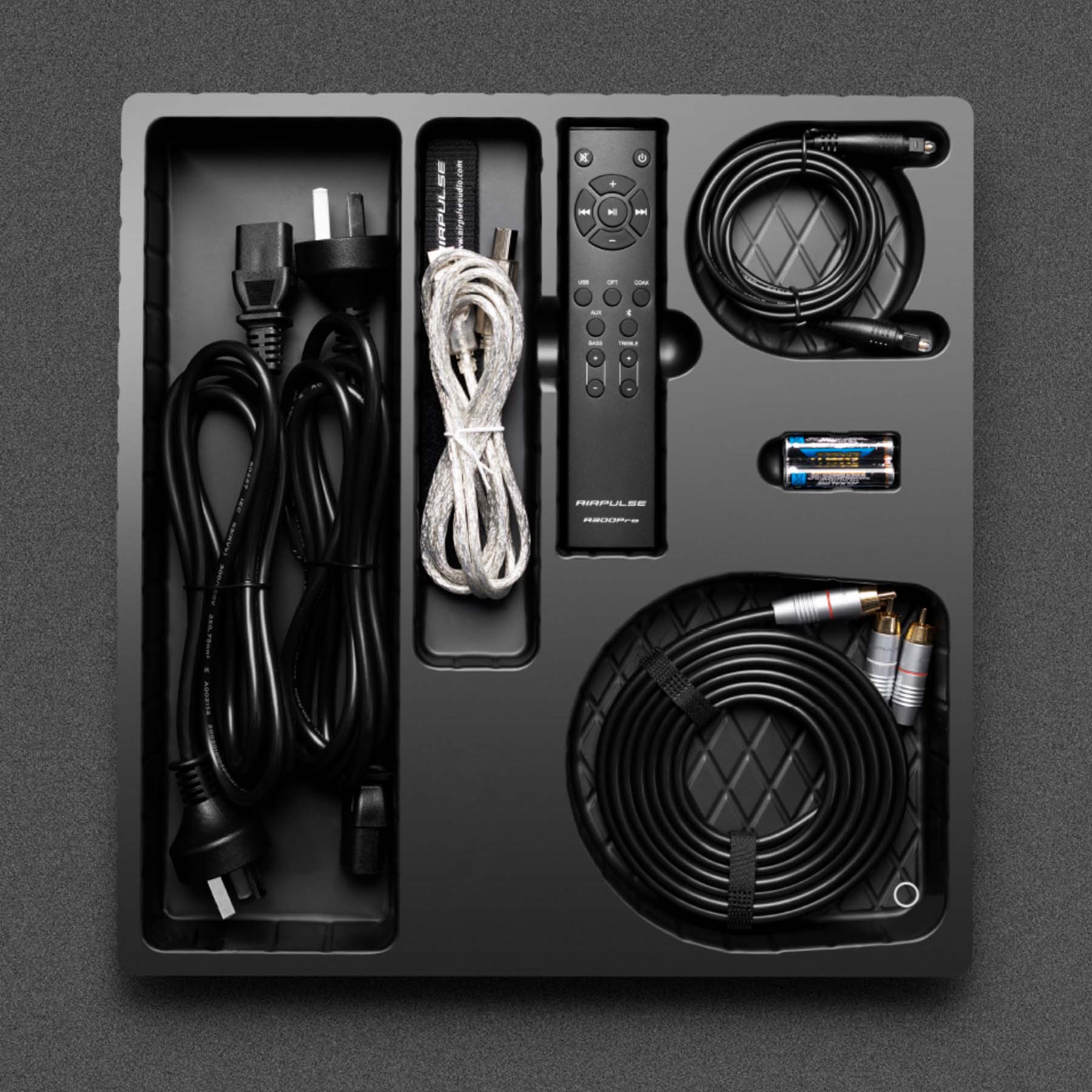 Airpulse A300Pro Active Speakers - What Comes In The Box