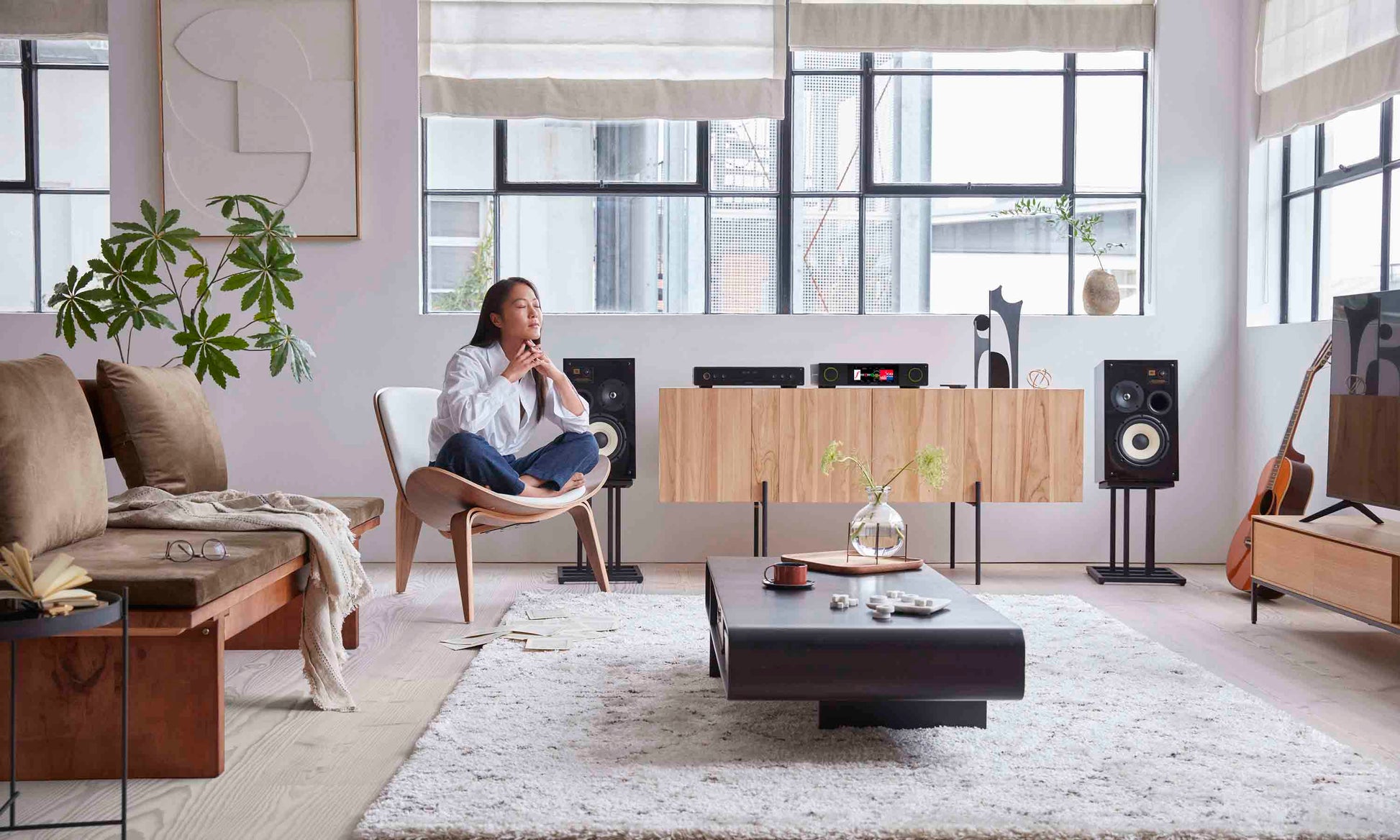 Arcam SA35 Streaming Integrated Amplifier - Lifestyle