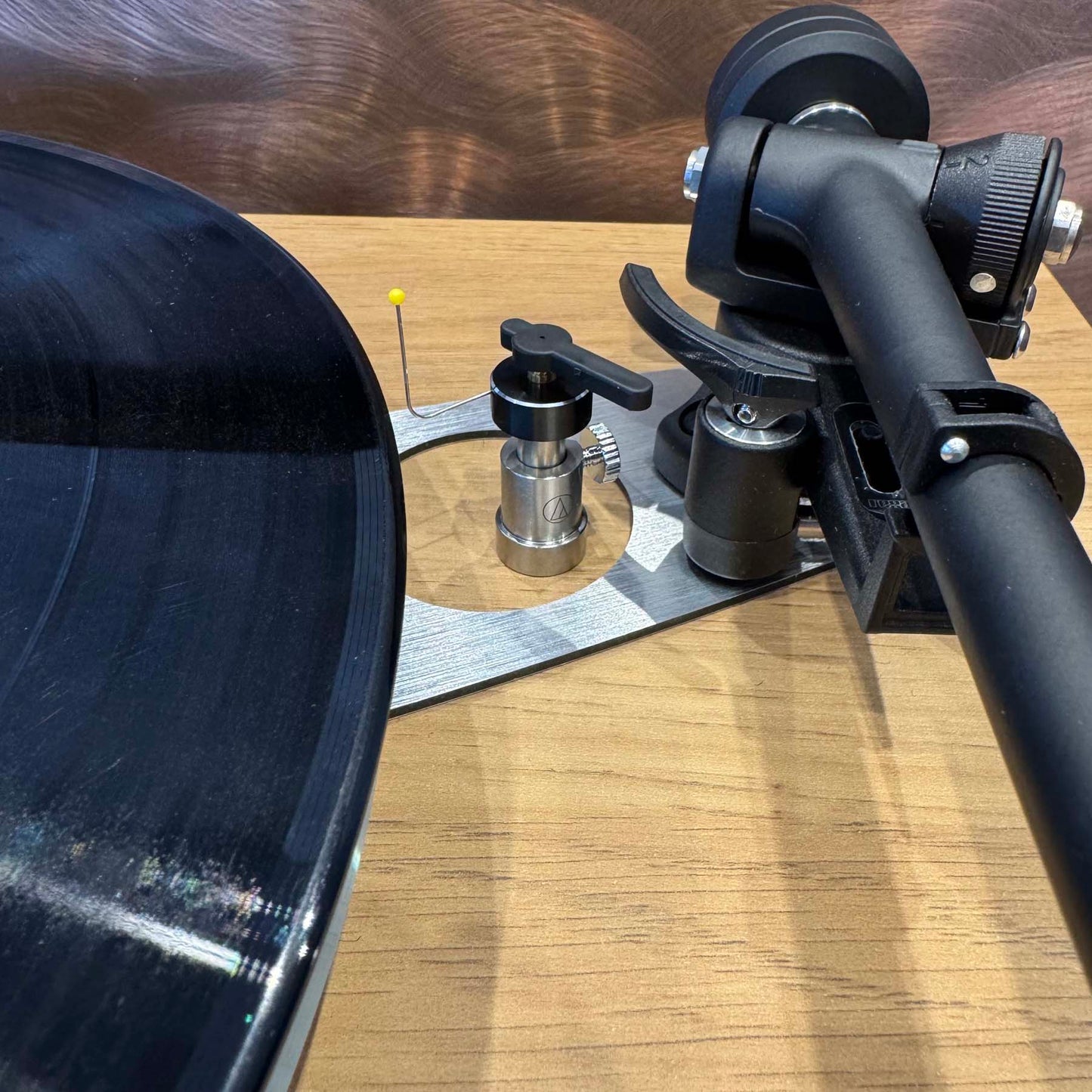 Rega Planar 2 Turntable