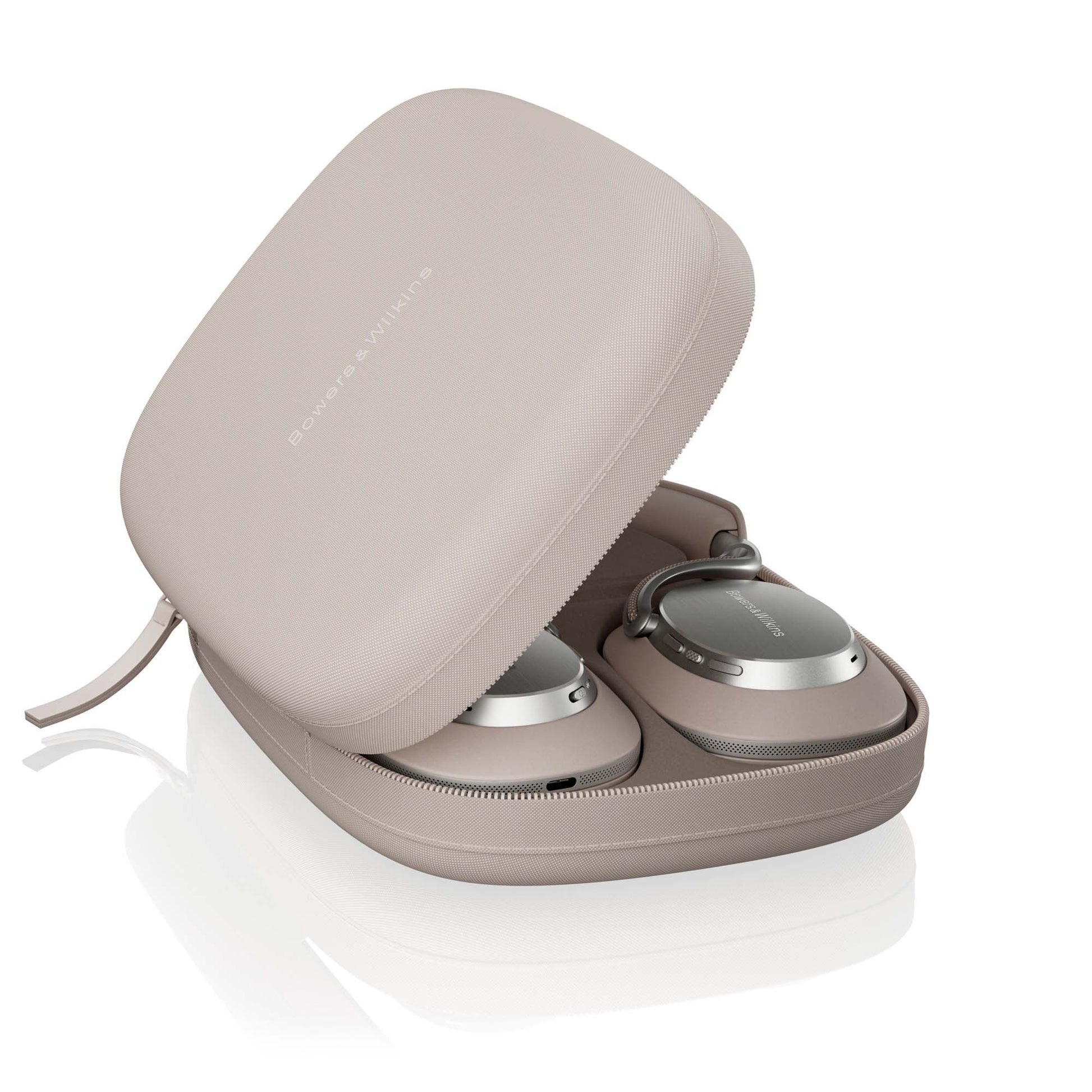 Bowers & Wilkins PX8 S2 Warm Stone in carry case