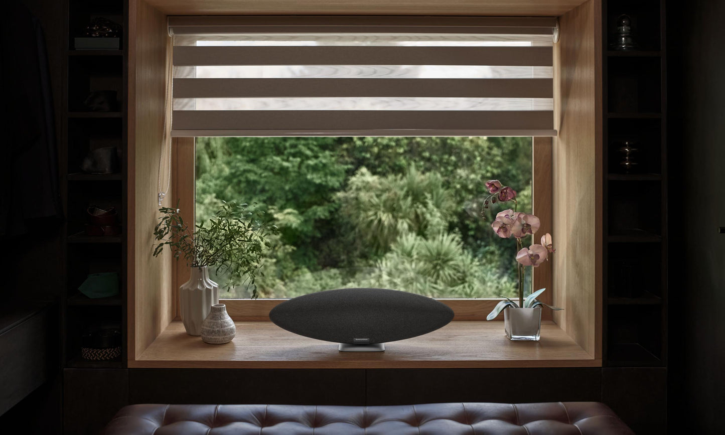 Bowers & Wilkins Zeppelin Pro Edition Streaming System