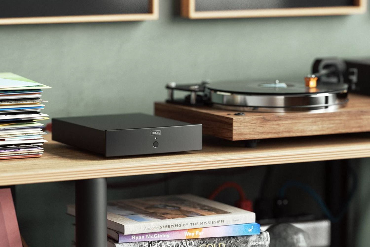 Hegel V10 Phono Preamplifier - High Performance