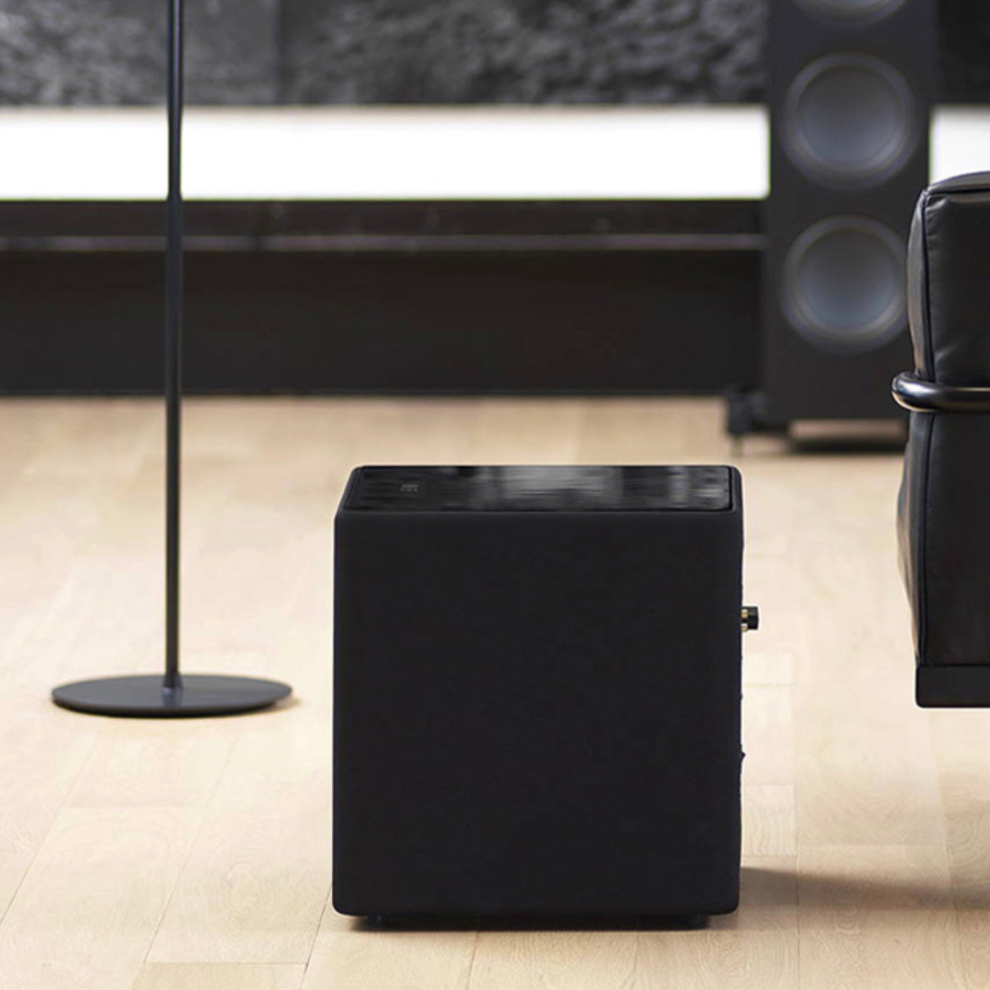 KEF Kube 12b Subwoofer - High Performance Active Subwoofer