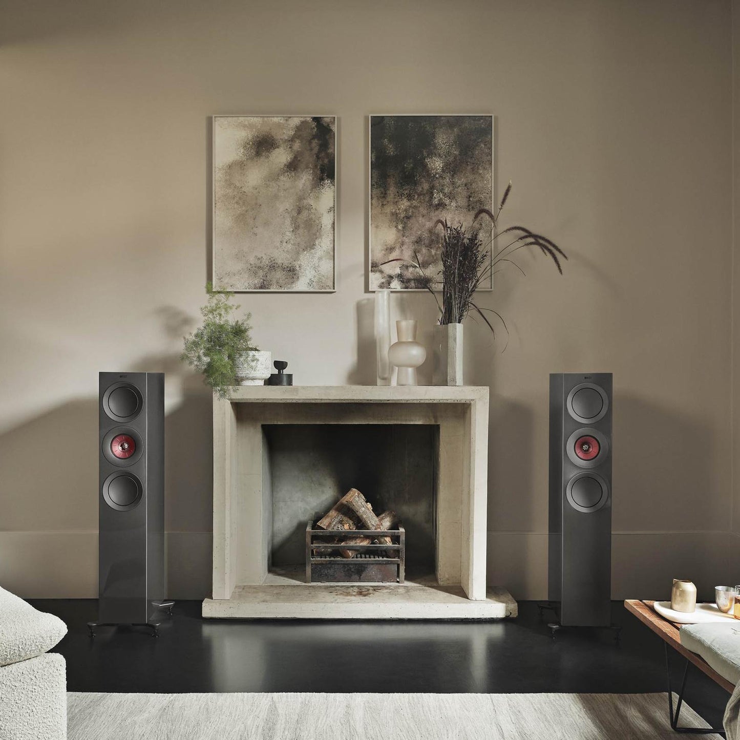 KEF R7 Meta Speakers