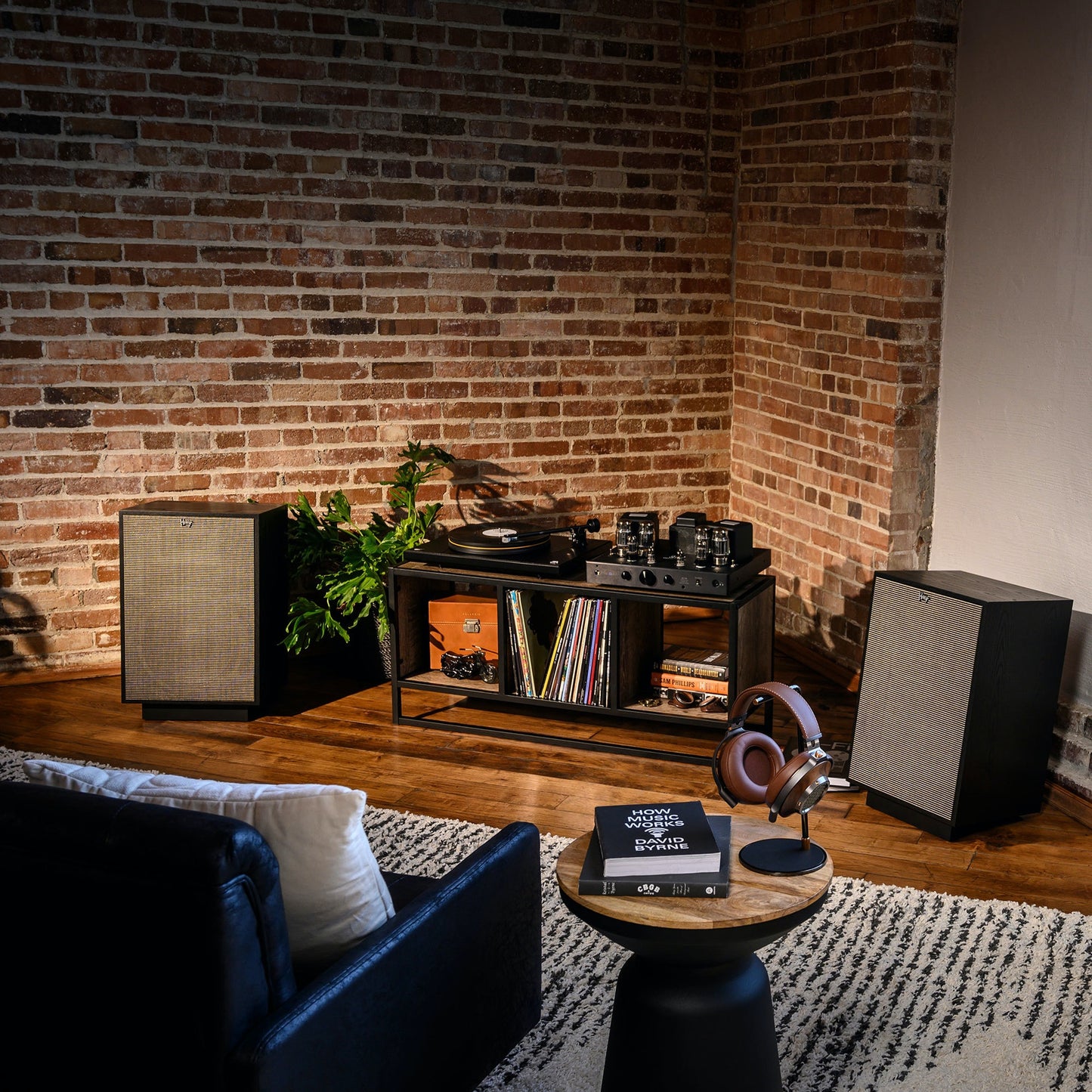 Klipsch Heritage Heresy IV Speakers