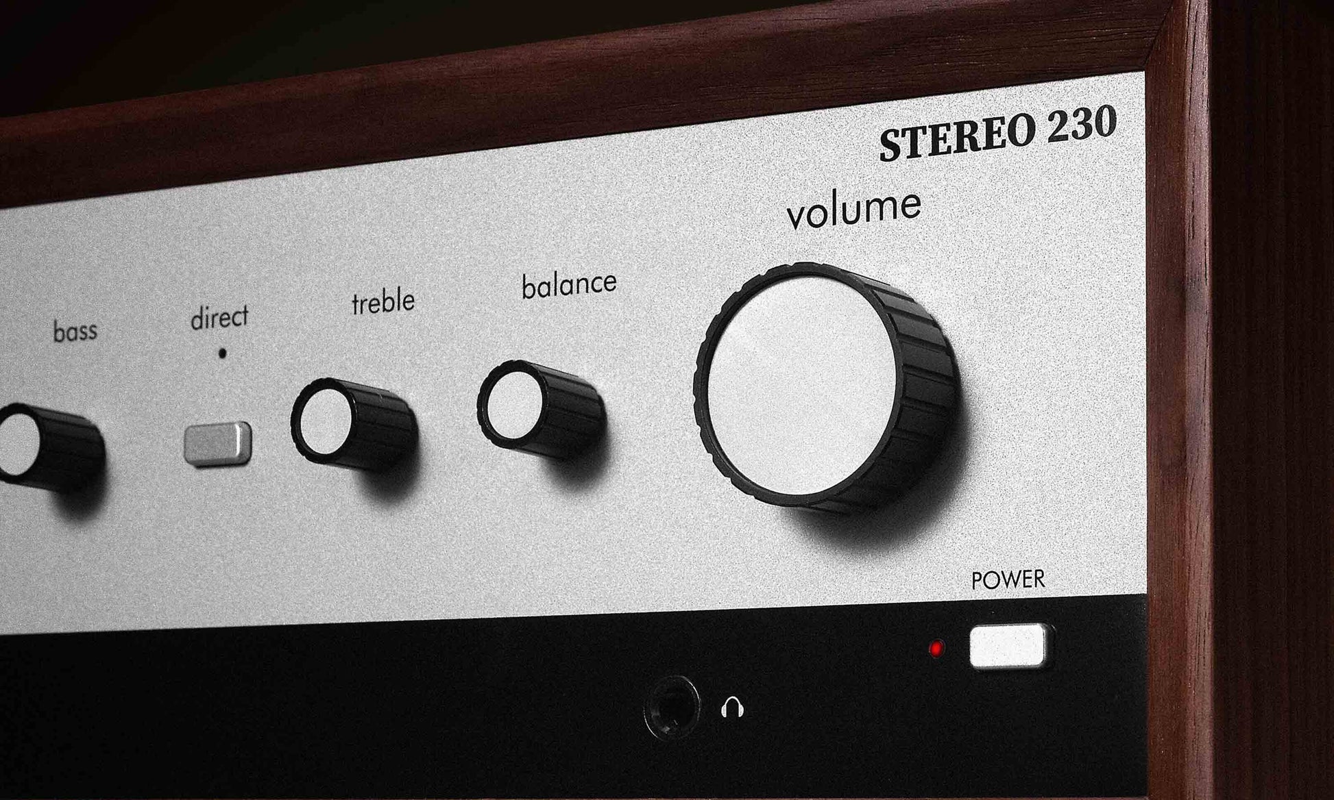 LEAK Stereo 230 Amplifier - Beautifully Crafted