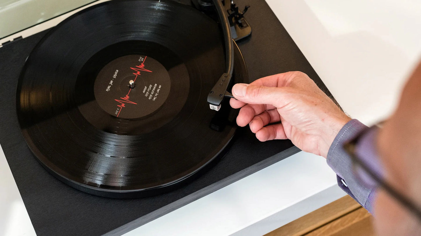 Lenco L-30 Turntable