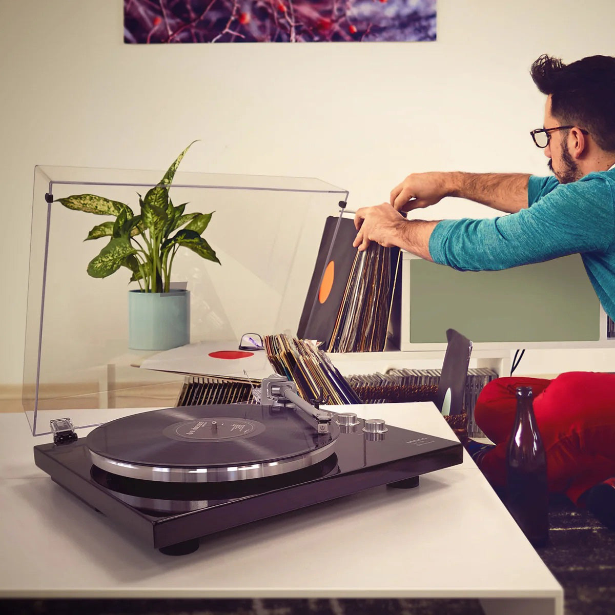 Lenco LBT-188 Turntable