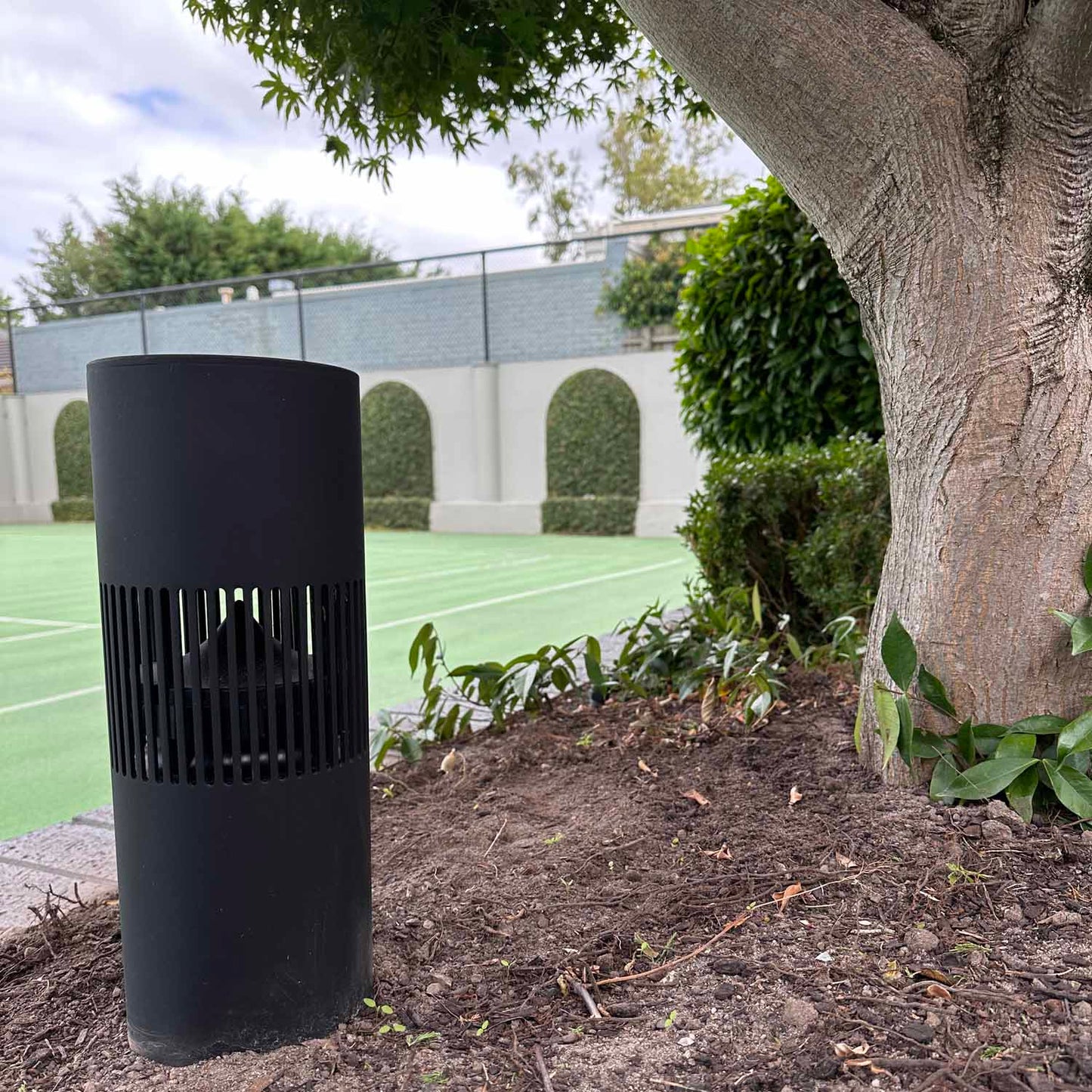 Origin Acoustics LSB64 Landscape Bollard Speaker