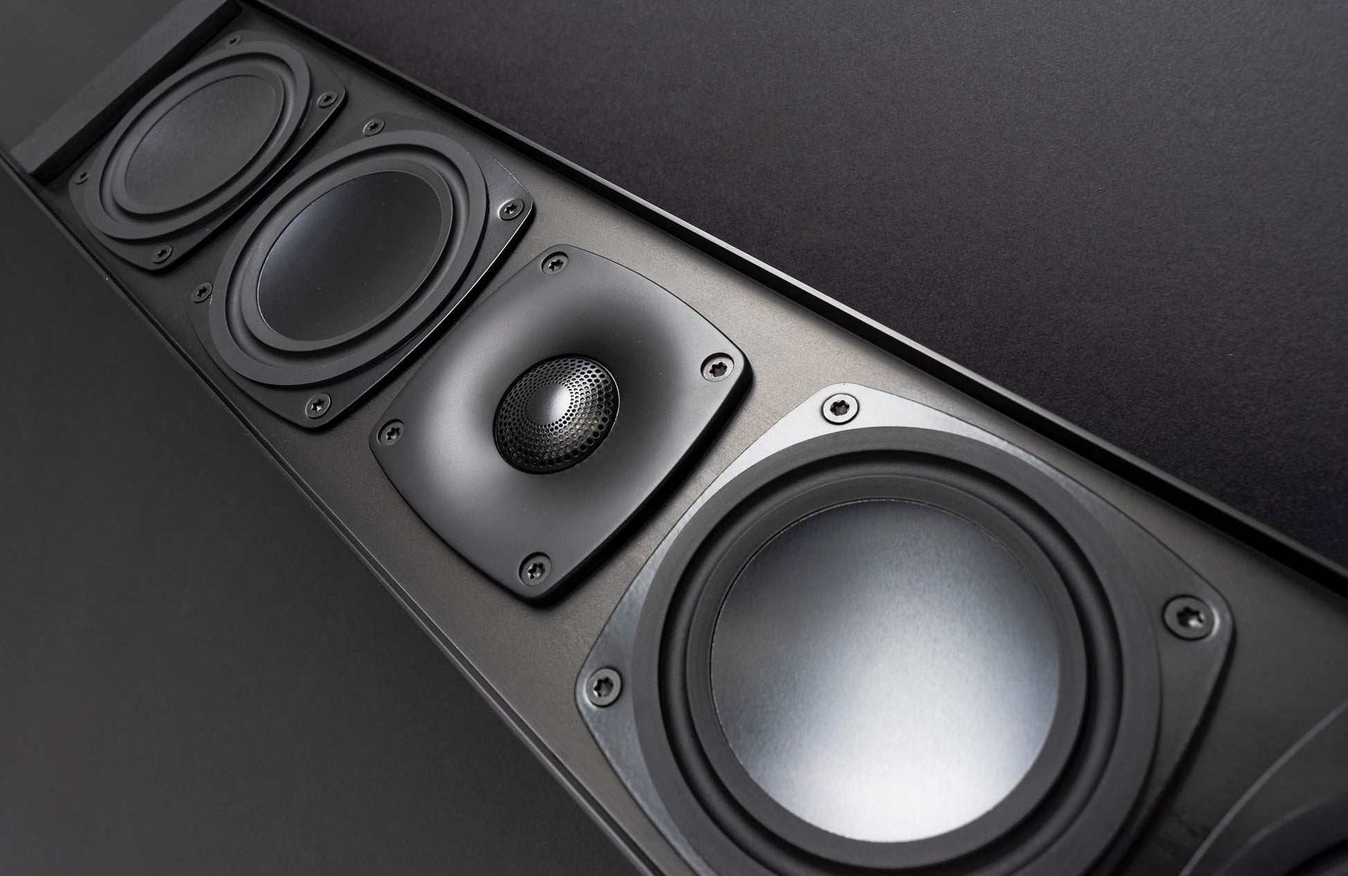 Paradigm Décor 1SC V2 85 Inch On-Wall Passive Soundbar