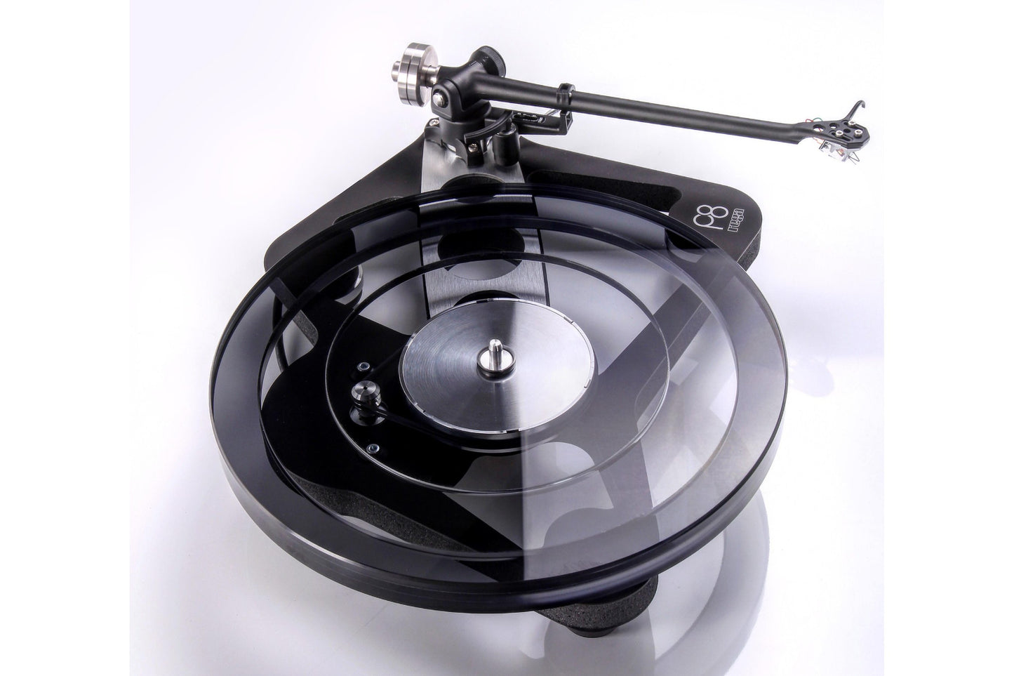 Rega Planar 8 Turntable