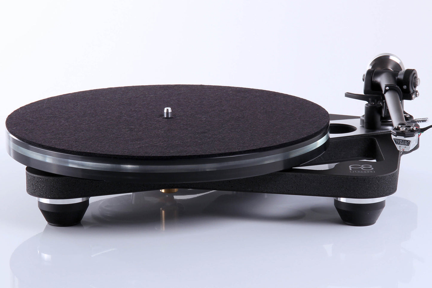 Rega Planar 8 Turntable
