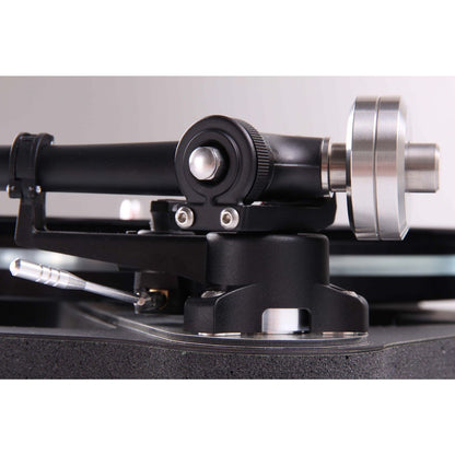 Rega Planar 8 Turntable