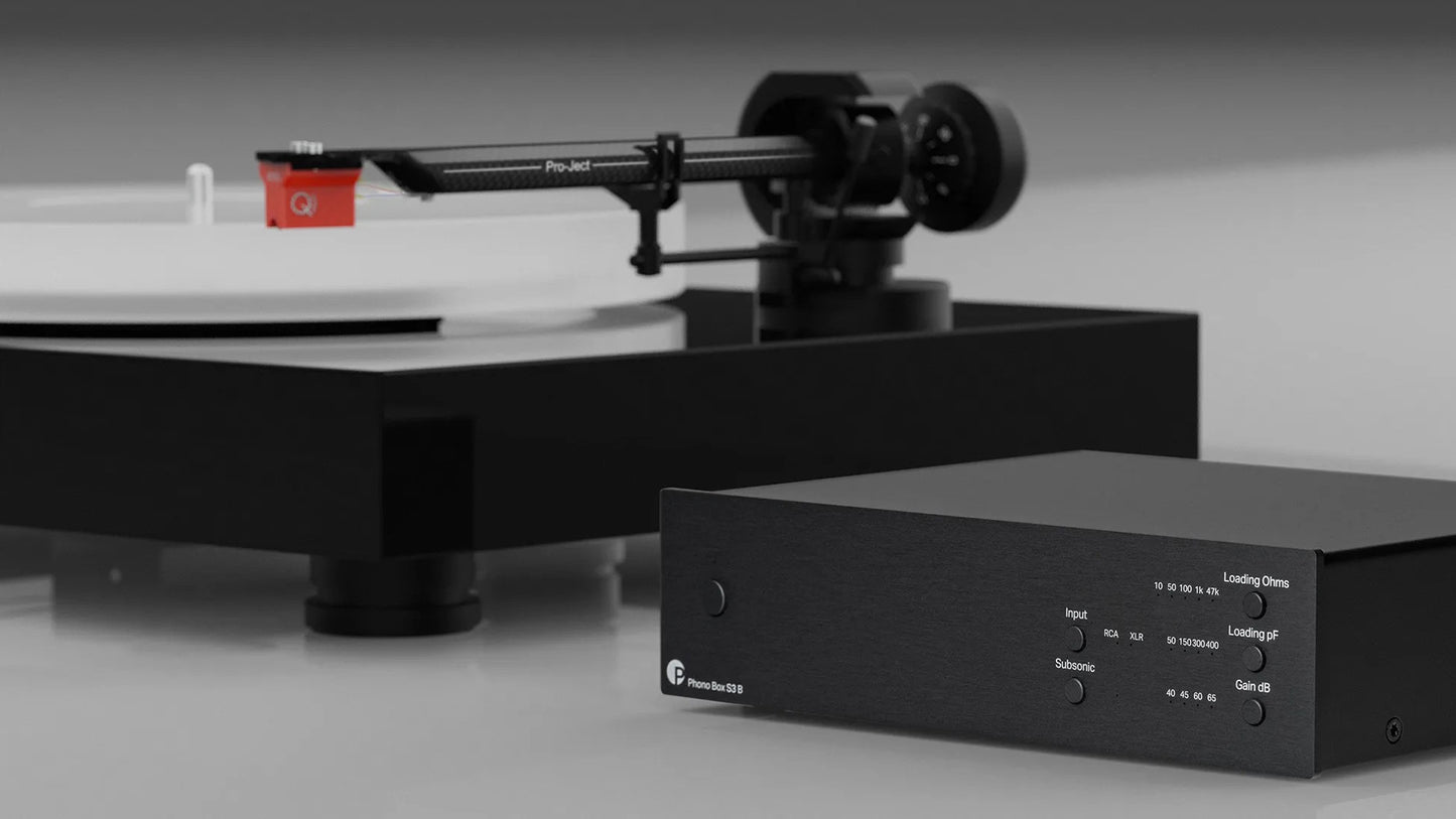Pro-Ject X2 B Balanced Turntable