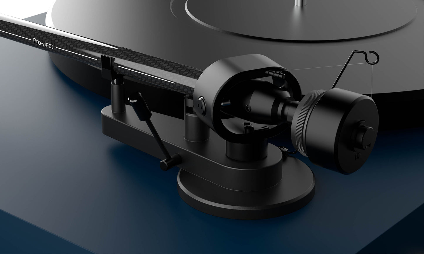Pro-Ject Debut Carbon EVO Turntable