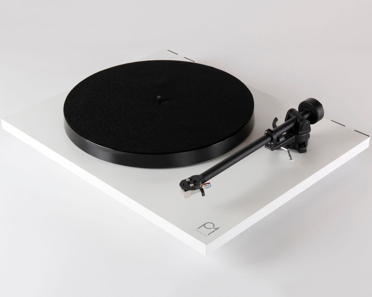 Rega Planar 1 Plus Turntable
