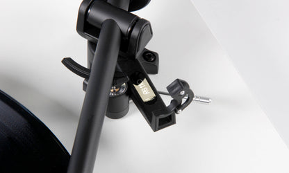 Rega Planar 1 Plus Turntable