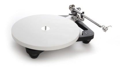 Rega Planar 10 Turntable